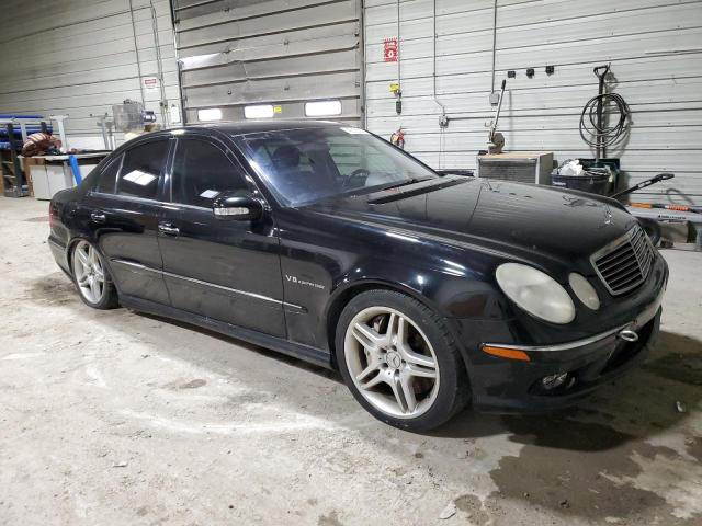 WDBUF76J04A546711 - 2004 MERCEDES-BENZ E 55 AMG BLACK photo 4