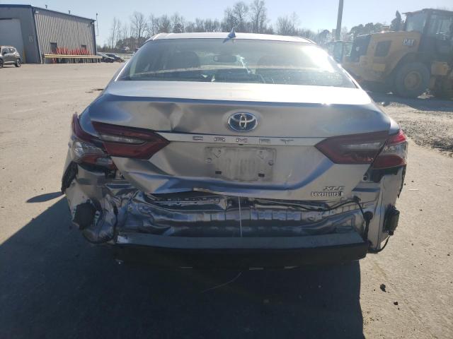 4T1F31AKXPU607934 - 2023 TOYOTA CAMRY XLE SILVER photo 6