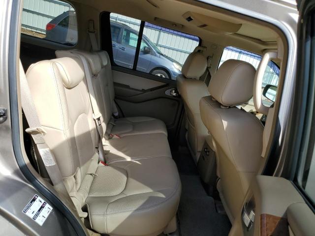 5N1AR18W95C788402 - 2005 NISSAN PATHFINDER LE SILVER photo 11