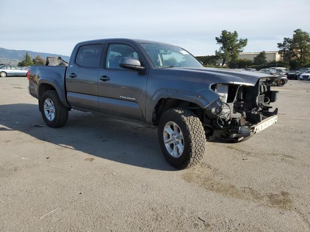 3TMCZ5AN1GM035549 - 2016 TOYOTA TACOMA DOUBLE CAB GRAY photo 4