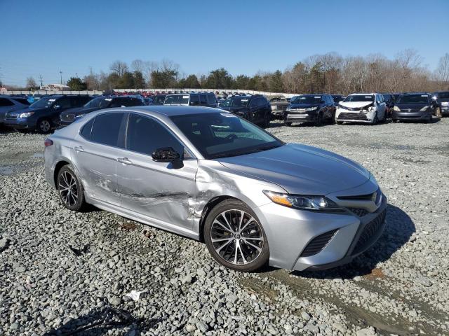 4T1B11HK9KU220746 - 2019 TOYOTA CAMRY L SILVER photo 4