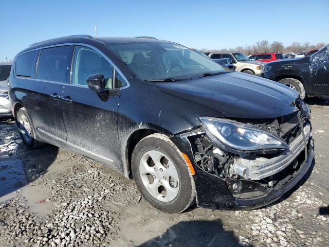 2C4RC1EG9HR538255 - 2017 CHRYSLER PACIFICA TOURING L PLUS BLACK photo 4