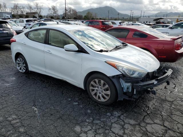 5NPDH4AE0CH068219 - 2012 HYUNDAI ELANTRA GLS WHITE photo 4