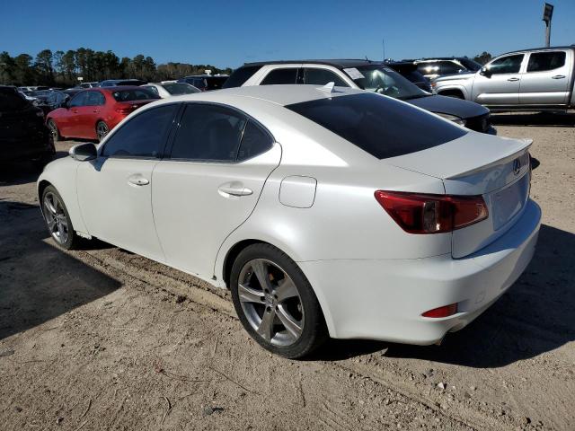 JTHBF5C24B5152658 - 2011 LEXUS IS 250 WHITE photo 2