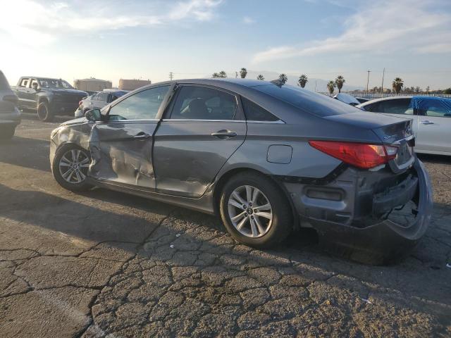 5NPEB4AC7DH791233 - 2013 HYUNDAI SONATA GLS GRAY photo 2