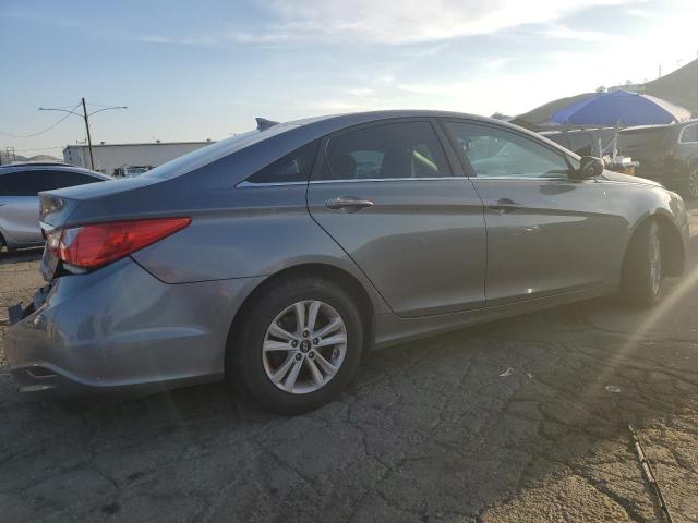 5NPEB4AC7DH791233 - 2013 HYUNDAI SONATA GLS GRAY photo 3