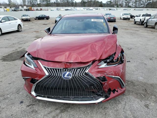 JTHB21B13K2041792 - 2019 LEXUS ES 300H RED photo 5