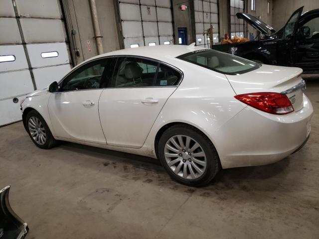 2G4GR5EK3C9133840 - 2012 BUICK REGAL WHITE photo 2