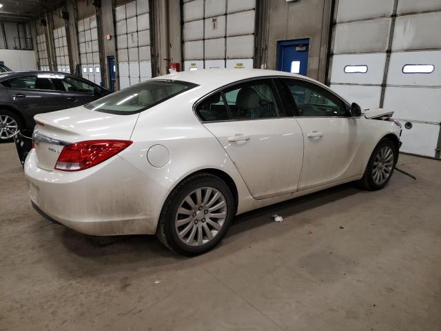 2G4GR5EK3C9133840 - 2012 BUICK REGAL WHITE photo 3