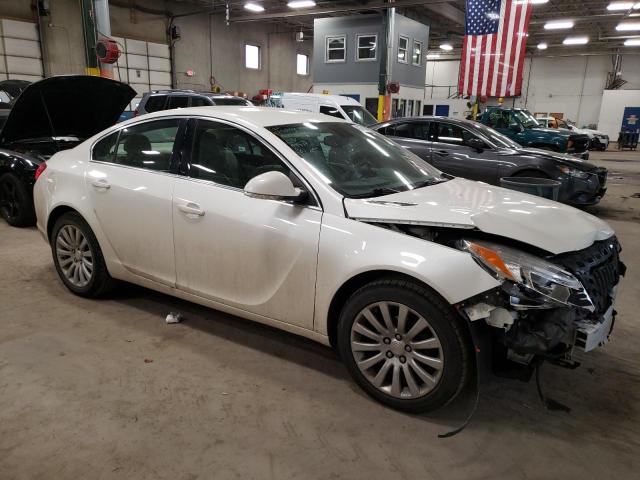 2G4GR5EK3C9133840 - 2012 BUICK REGAL WHITE photo 4