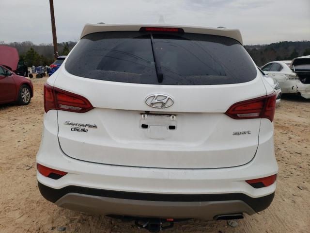 5NMZU3LBXJH056412 - 2018 HYUNDAI SANTA FE S WHITE photo 6