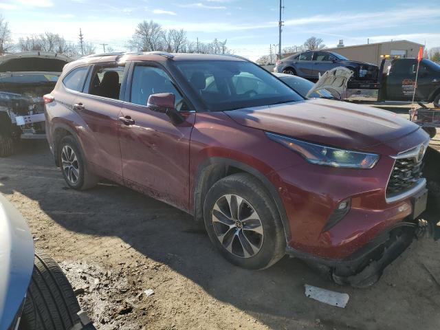 5TDGZRBH0MS557487 - 2021 TOYOTA HIGHLANDER XLE 红色 照片 4