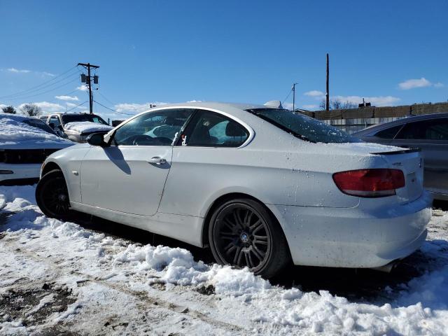 WBAWB33598P131618 - 2008 BMW 328 I WHITE photo 2