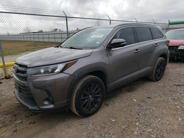 2019 TOYOTA HIGHLANDER SE, 