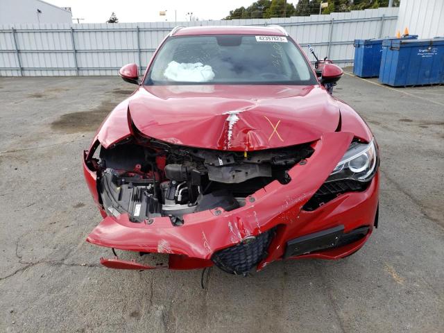 ZASFAKAN4J7B70746 - 2018 ALFA ROMEO STELVIO RED photo 5