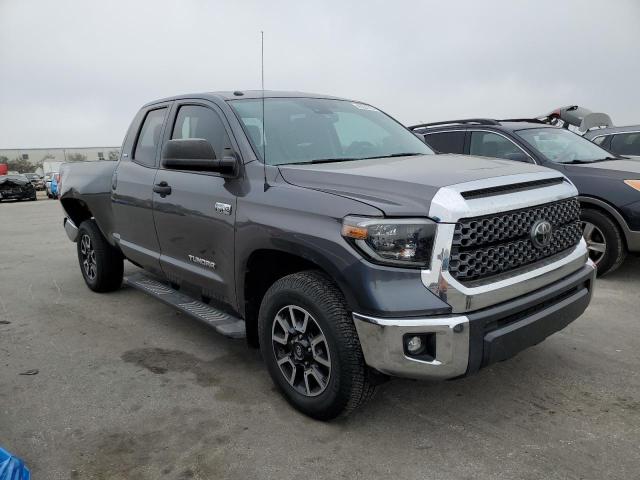 5TFRY5F19KX248089 - 2019 TOYOTA TUNDRA DOUBLE CAB SR/SR5 GRAY photo 4