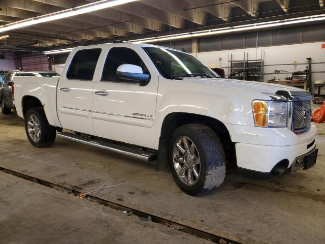 2GTEK638271727580 - 2007 GMC NEW SIERRA DENALI WHITE photo 4