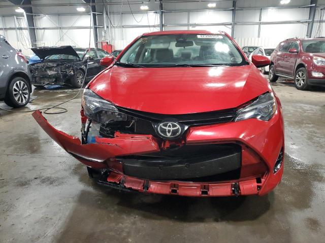 2T1BURHE6JC116277 - 2018 TOYOTA COROLLA L RED photo 5