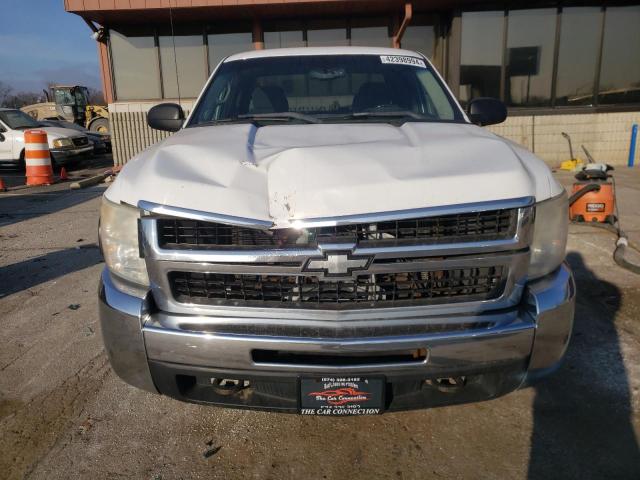 1GCHK29K68E155034 - 2008 CHEVROLET SILVERADO K2500 HEAVY DUTY WHITE photo 5