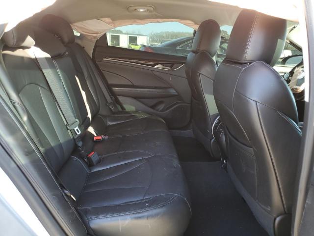 1G4ZP5SS7HU143154 - 2017 BUICK LACROSSE ESSENCE SILVER photo 10