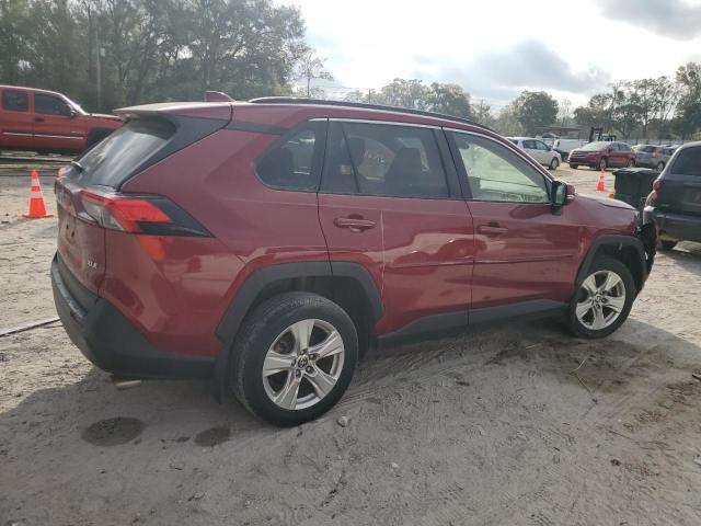 JTMW1RFV9LJ018655 - 2020 TOYOTA RAV4 XLE RED photo 3