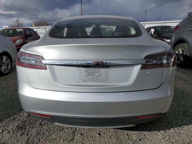 5YJSA1S17EFP64096 - 2014 TESLA MODEL S Արծաթագույն լուսանկար 6