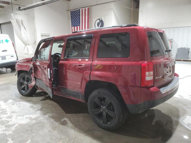 1C4NJRFB8CD689590 - 2012 JEEP PATRIOT LATITUDE RED photo 2