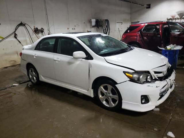 5YFBU4EE9CP011193 - 2012 TOYOTA COROLLA BASE WHITE photo 4