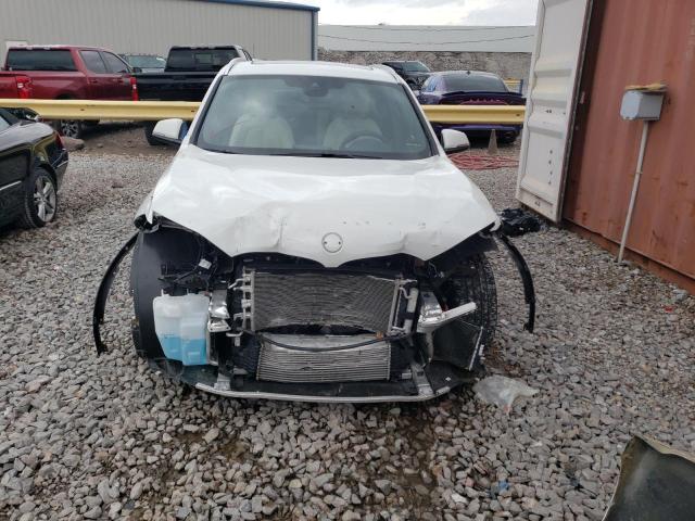 WBXJG9C08M5U18656 - 2021 BMW X1 XDRIVE28I WHITE photo 5