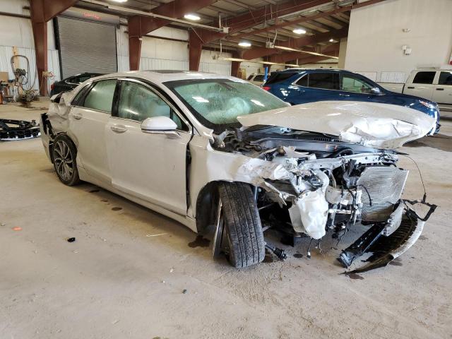 3LN6L5LU4KR610804 - 2019 LINCOLN MKZ RESERVE I CREAM photo 4