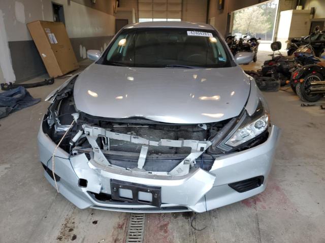 1N4AL3AP2GN305530 - 2016 NISSAN ALTIMA 2.5 SILVER photo 5