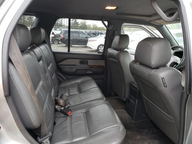 JN8AR07S3YW398173 - 2000 NISSAN PATHFINDER LE SILVER photo 11