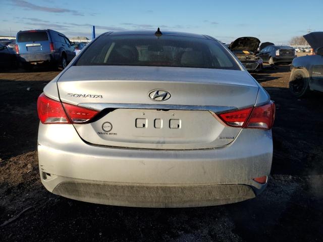 5NPEC4AC9EH830080 - 2014 HYUNDAI SONATA SE SILVER photo 6