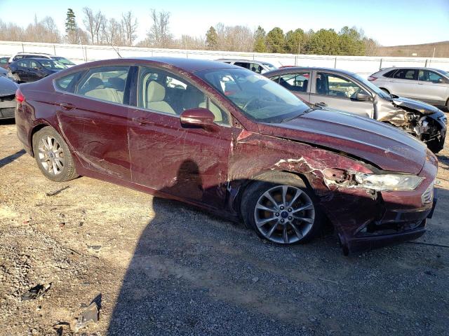 3FA6P0H73HR390875 - 2017 FORD FUSION SE BURGUNDY photo 4