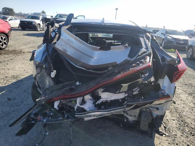 JTDKARFP2J3073403 - 2018 TOYOTA PRIUS PRIM 银色 照片 6