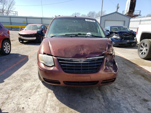 2A4GP54L67R294400 - 2007 CHRYSLER TOWN & COU TOURING MAROON photo 5