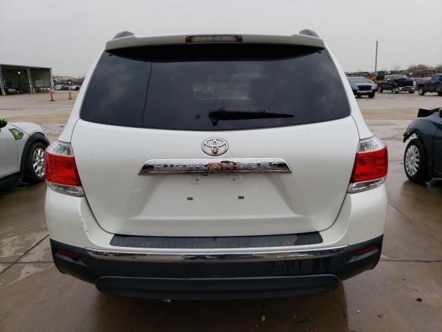 5TDZK3EH7CS059811 - 2012 TOYOTA HIGHLANDER BASE Blanc photo 6