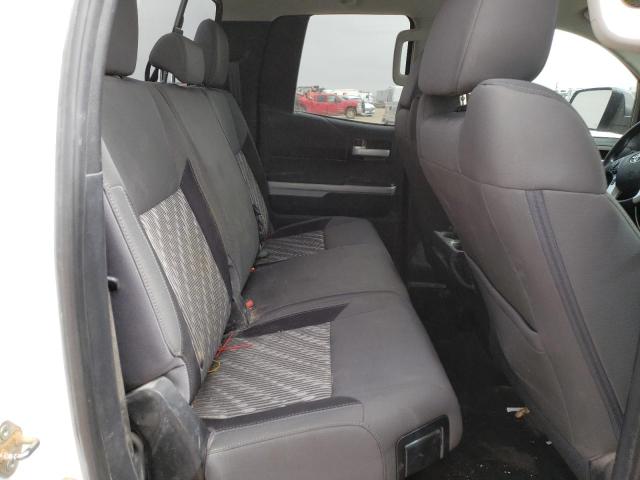 5TFUW5F15KX799331 - 2019 TOYOTA TUNDRA DOUBLE CAB SR/SR5 WHITE photo 10