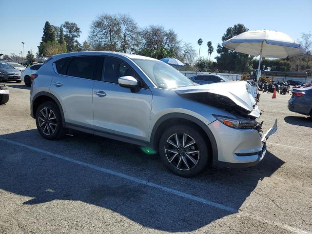 JM3KFADM9J0323918 - 2018 MAZDA CX-5 GRAND TOURING SILVER photo 4