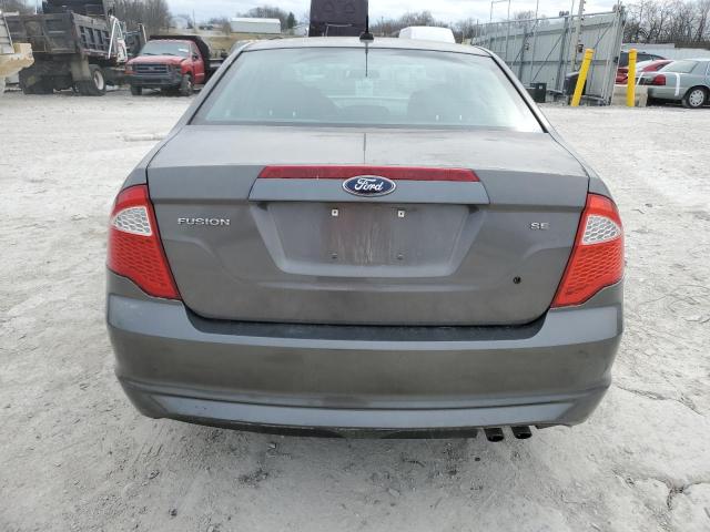 3FAHP0HA7CR333382 - 2012 FORD FUSION SE GRAY photo 6