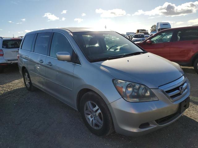 5FNRL38685B055913 - 2005 HONDA ODYSSEY EXL SILVER photo 4