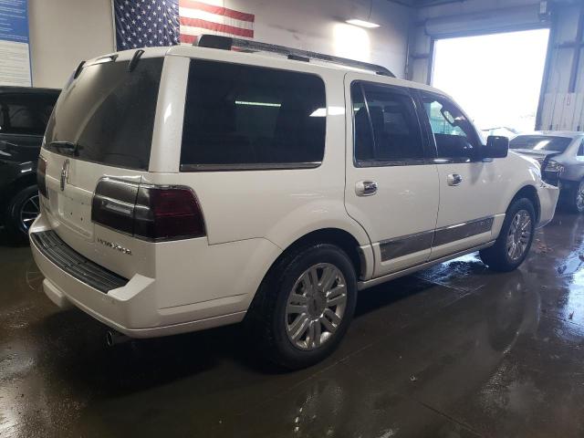 5LMJJ2J51DEL05094 - 2013 LINCOLN NAVIGATOR WHITE photo 3