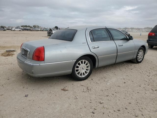 1LNHM81V96Y626104 - 2006 LINCOLN TOWN CAR SIGNATURE Сріблястий фото 3