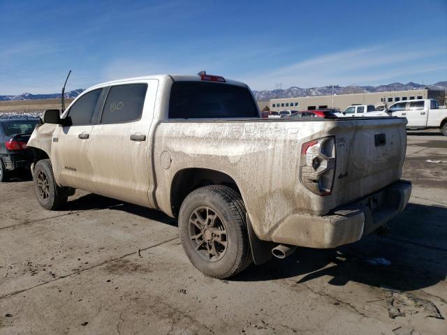 5TFDY5F10LX906376 - 2020 TOYOTA TUNDRA CREWMAX SR5 WHITE photo 2