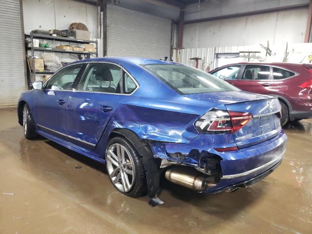 1VWDT7A35HC029592 - 2017 VOLKSWAGEN PASSAT R-LINE Blau Foto 2
