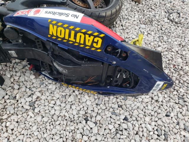 JH2RC46677M900891 - 2007 HONDA VFR800 BLUE photo 6