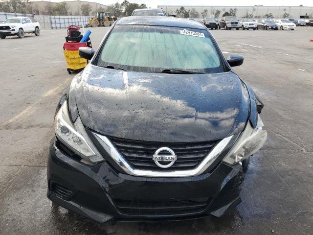 1N4AL3AP6HN308383 - 2017 NISSAN ALTIMA 2.5 BLACK photo 5