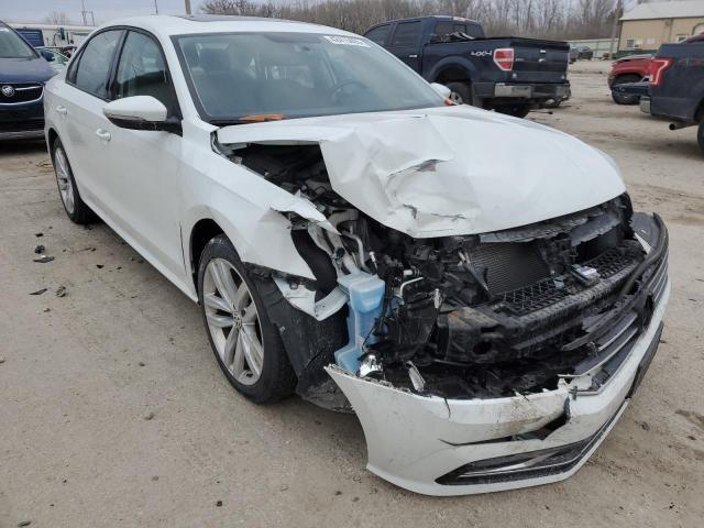 1VWLA7A37KC010650 - 2019 VOLKSWAGEN PASSAT WOLFSBURG 白色 照片 4