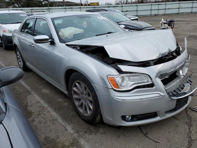 2C3CCACGXCH288715 - 2012 CHRYSLER 300 LIMITED SILVER photo 4