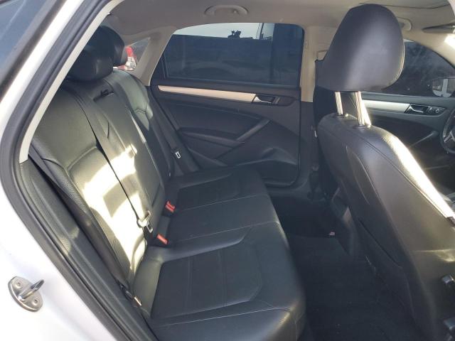 1VWBN7A34CC016794 - 2012 VOLKSWAGEN PASSAT SE WHITE photo 10